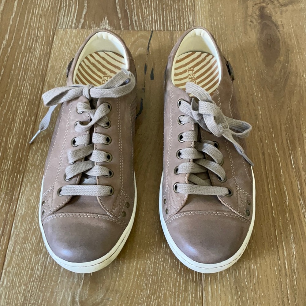 Taos Capitol Sneakers